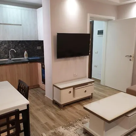 Apartamento Vacation Near The Afer Liqenit *