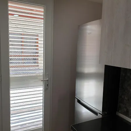 Vacation Near The Afer Liqenit Apartamento Pogradec
