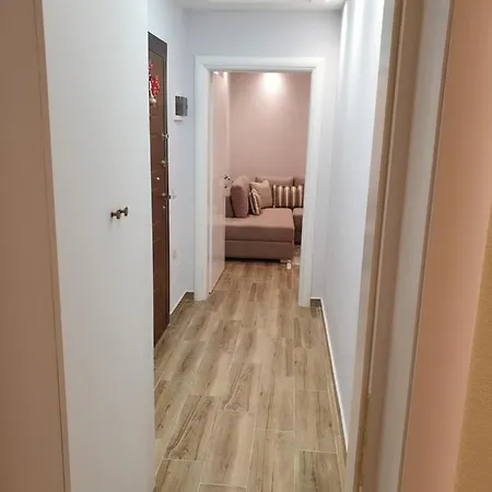 Apartamento Vacation Near The Afer Liqenit *